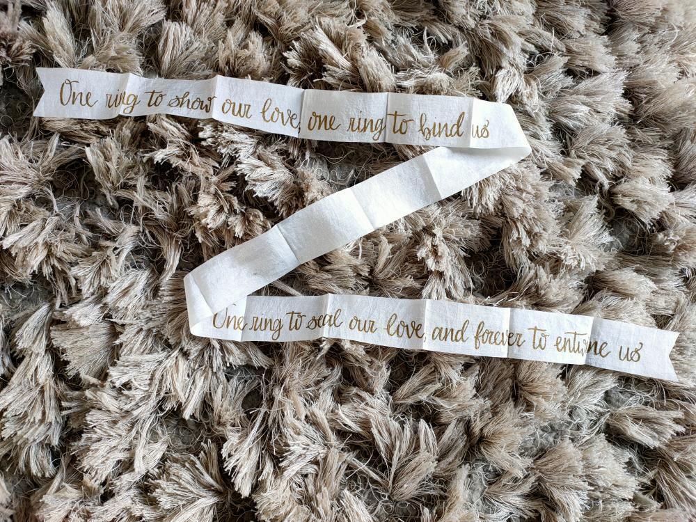 Calligraphy ribbons - up to 10 words