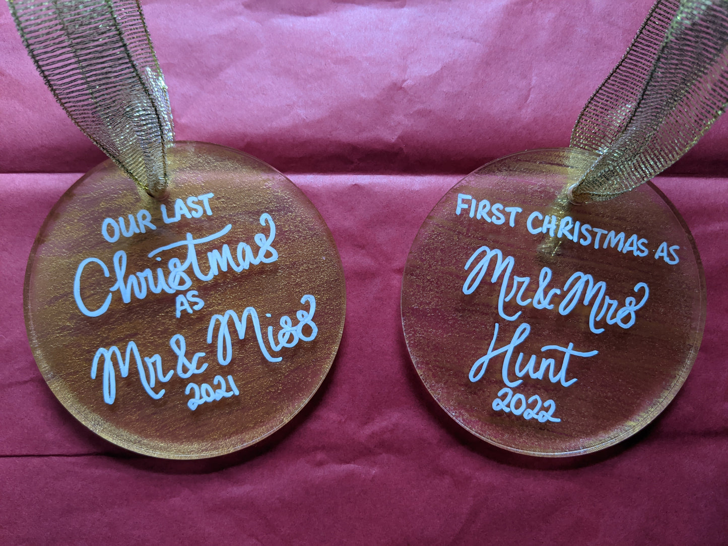 Acrylic bauble