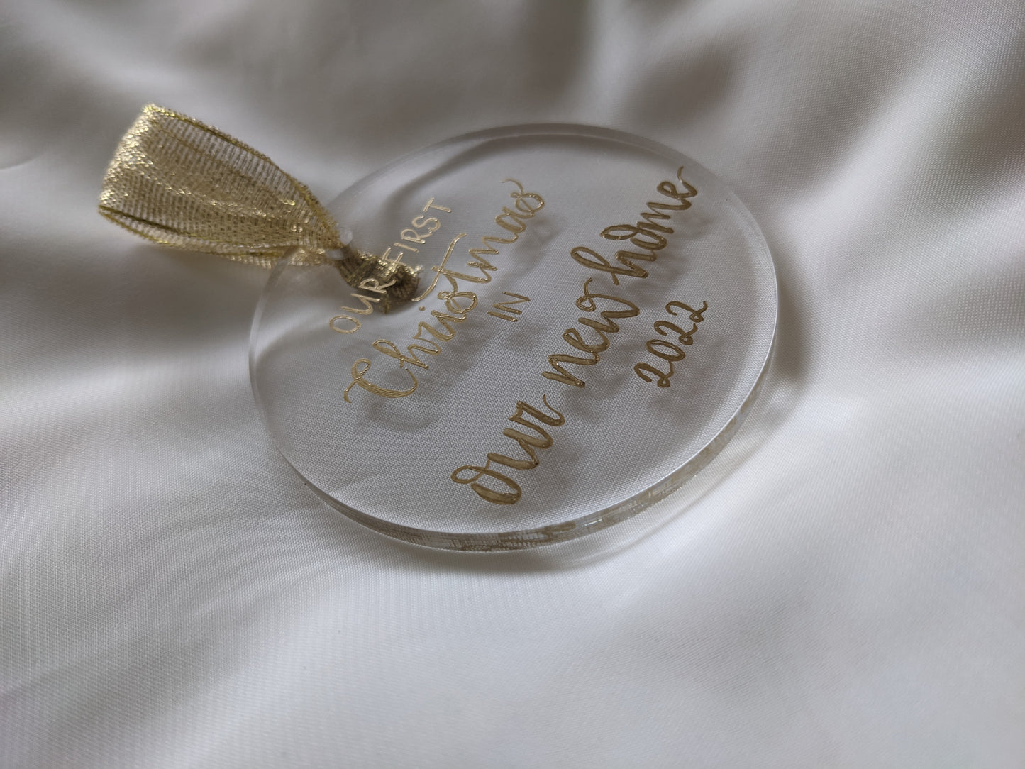 Acrylic bauble