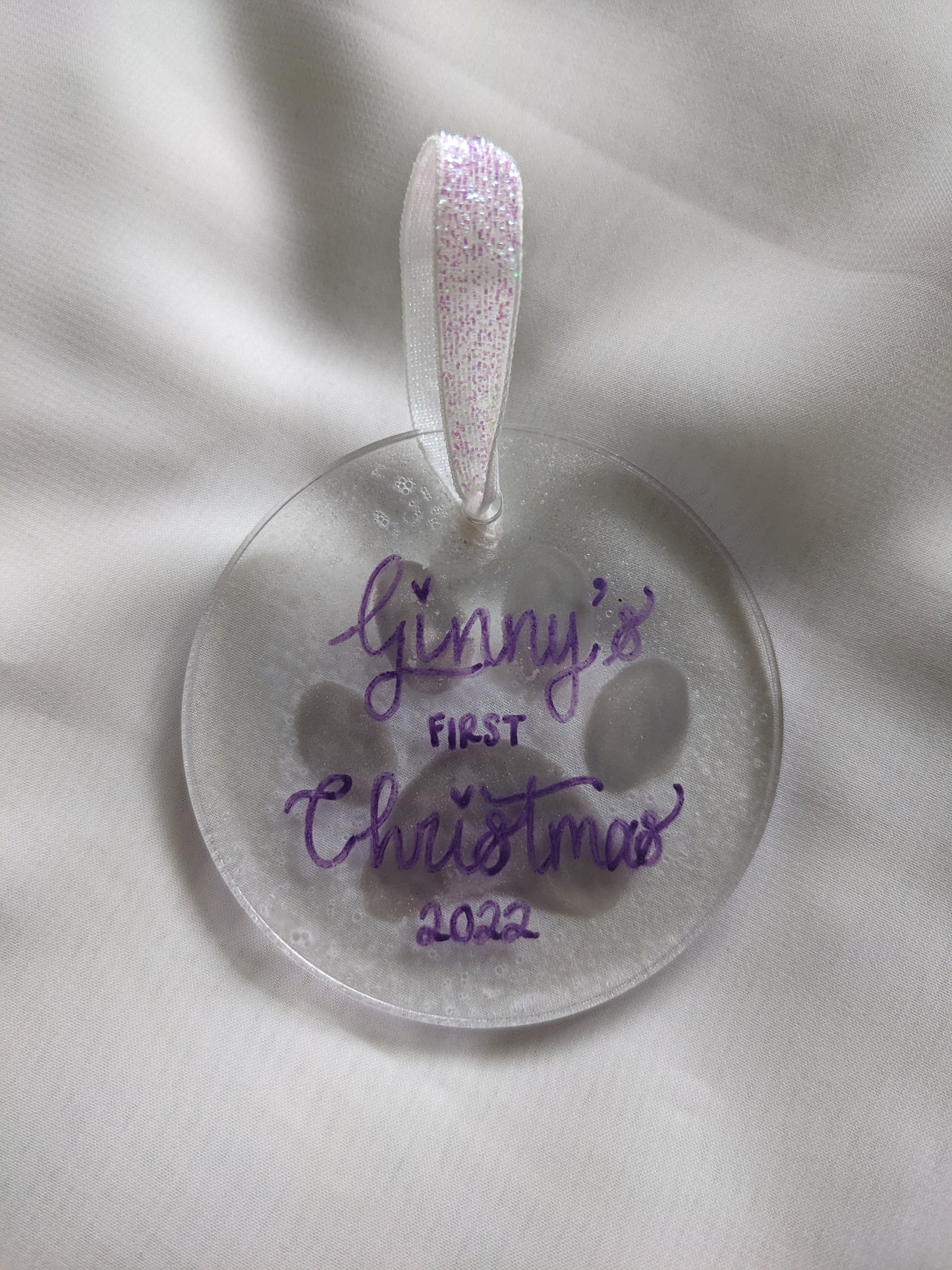 Acrylic bauble