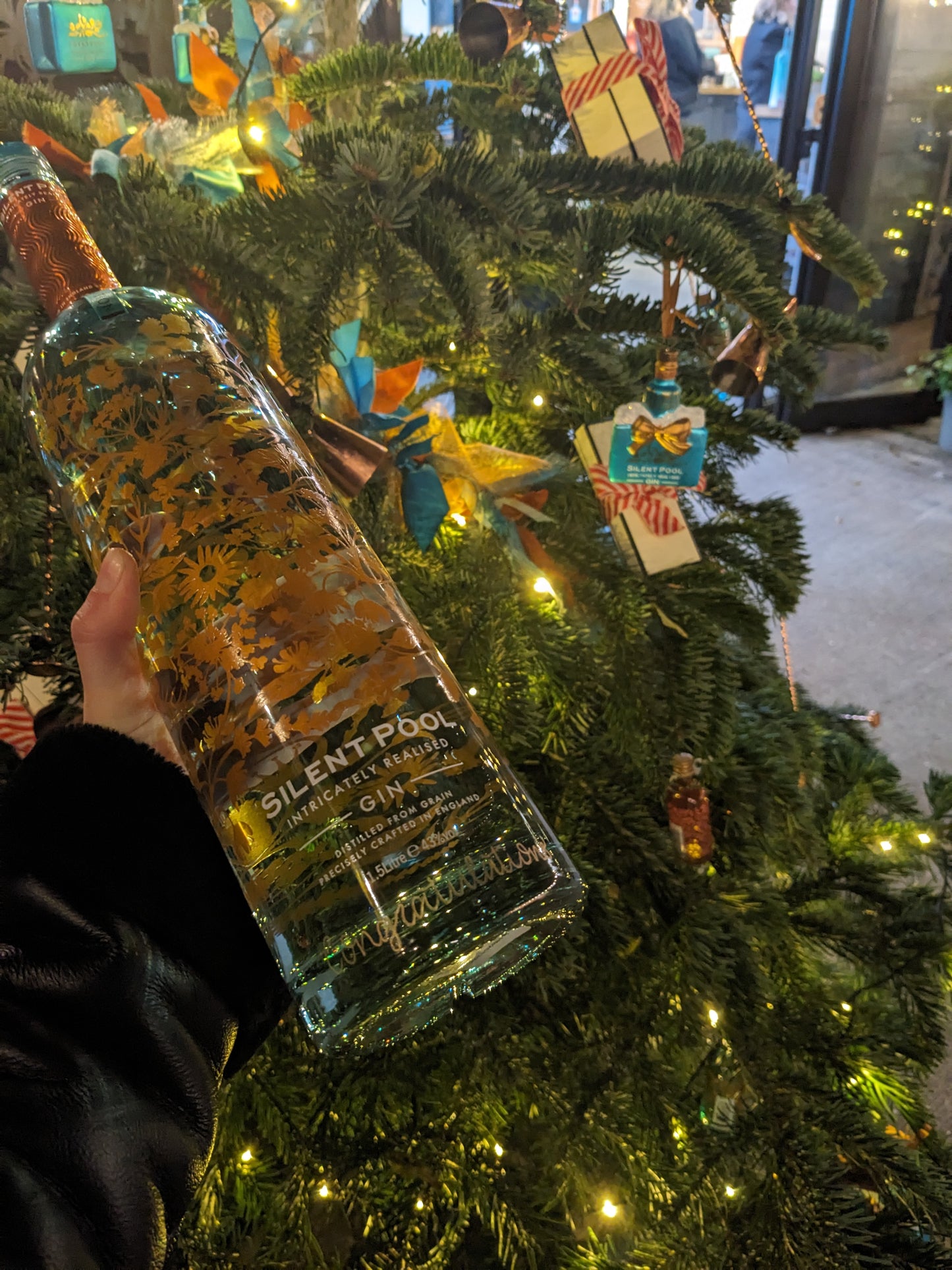 Alcohol engraving