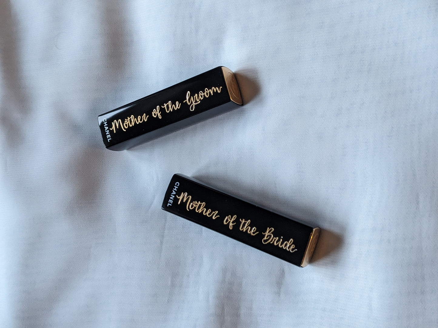 Lipstick engraving