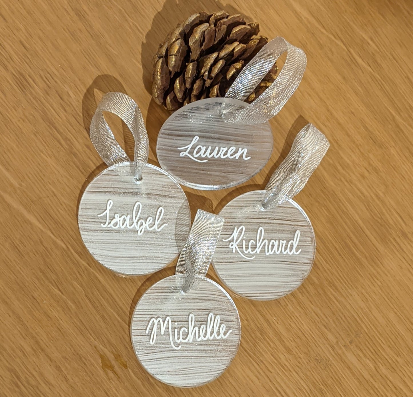 Acrylic bauble