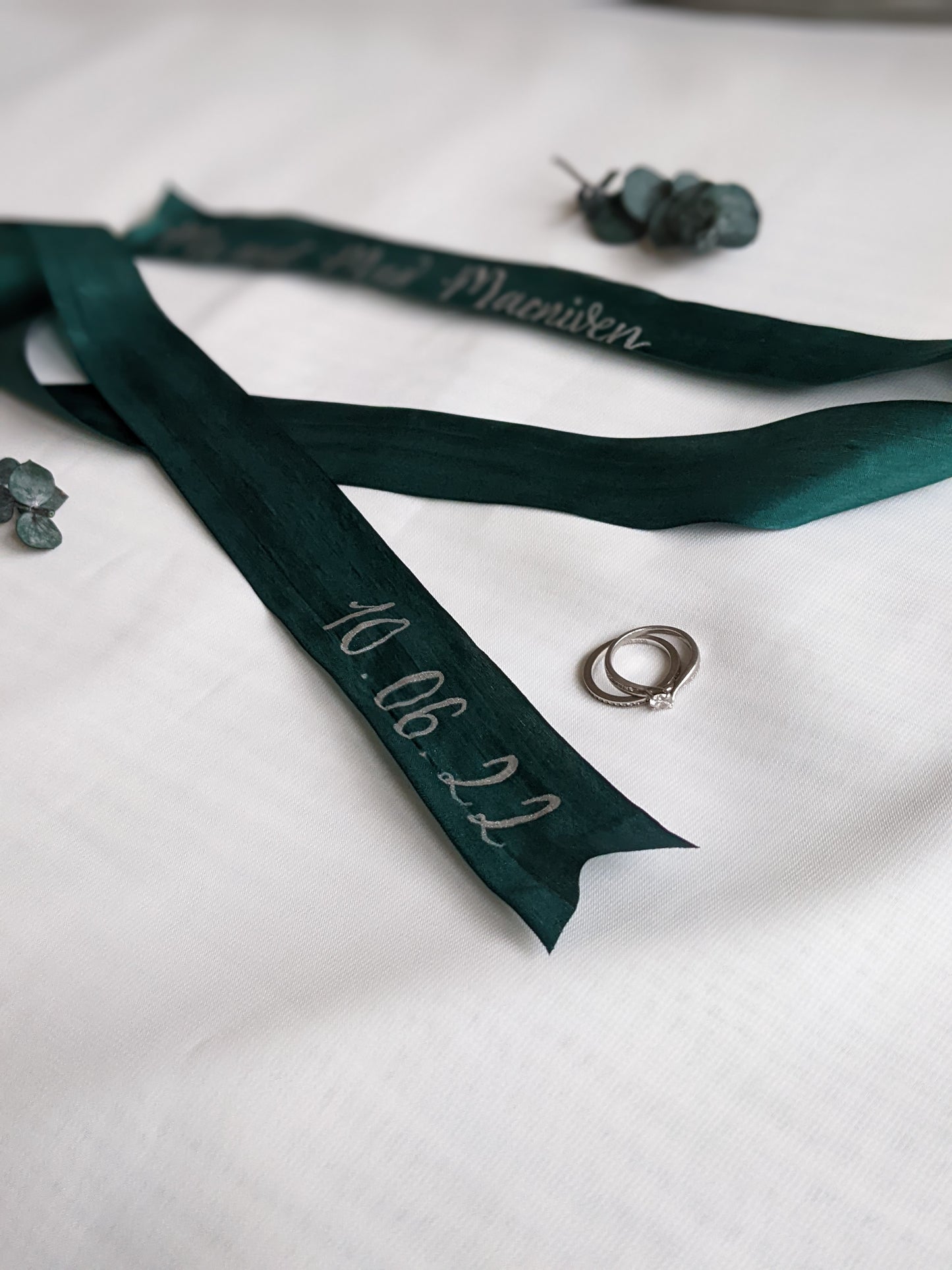 Calligraphy ribbons