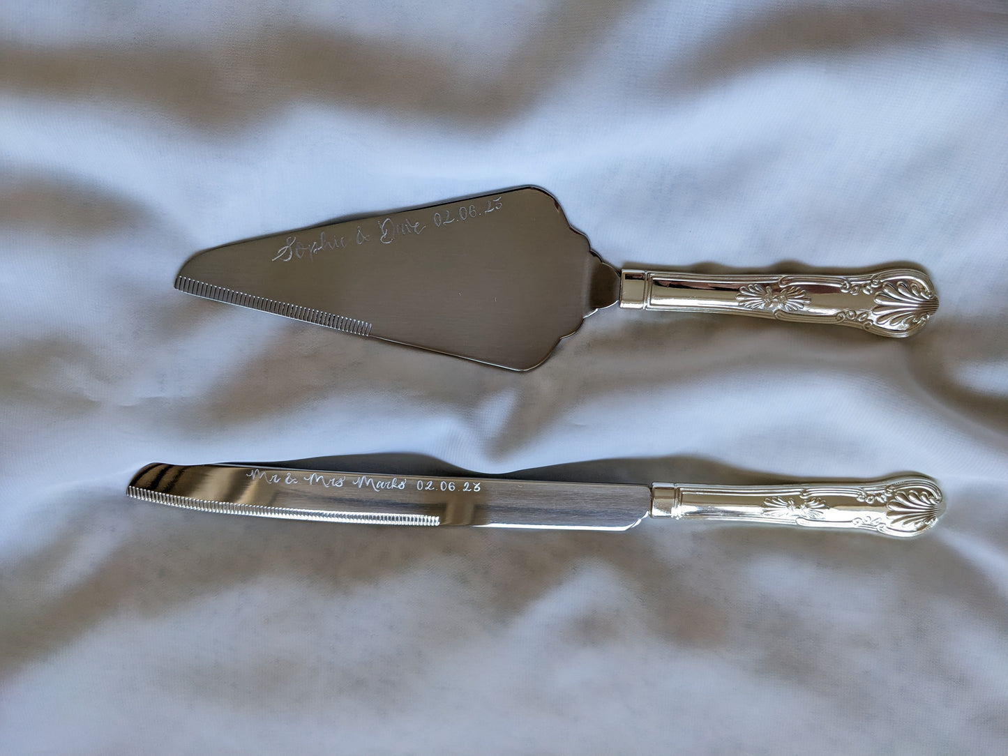 Cake serving set engraving