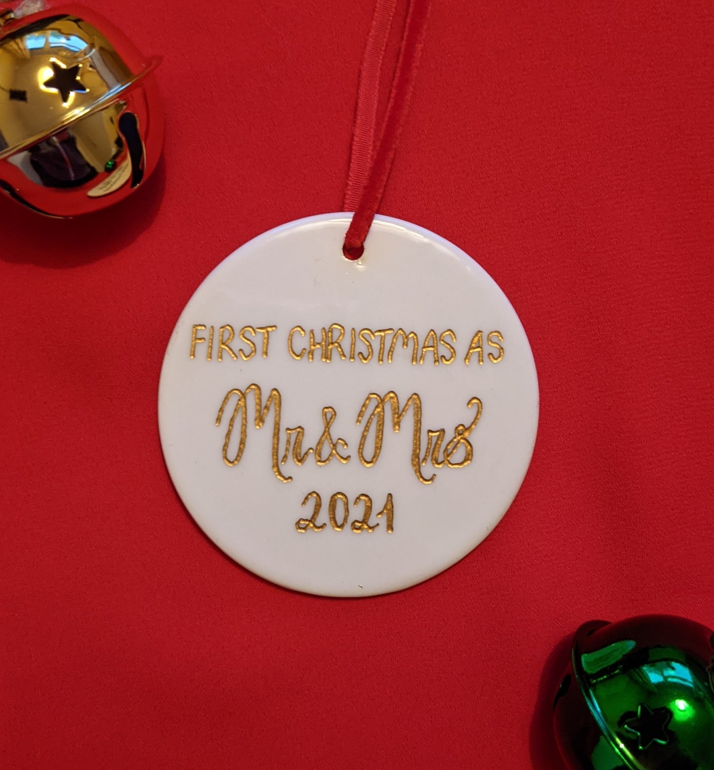 Engraved ceramic bauble